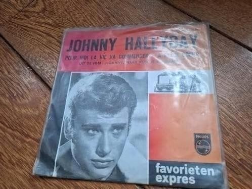 Johnny Hallyday - Pour Moi La Vie Va Commencer EP, Gebruikt, 7 inch, Ophalen of Verzenden, Pop