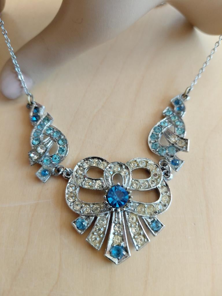 Antiek Collier met Rijnsteen op Rodium., Verzenden, Overige materialen, Ketting