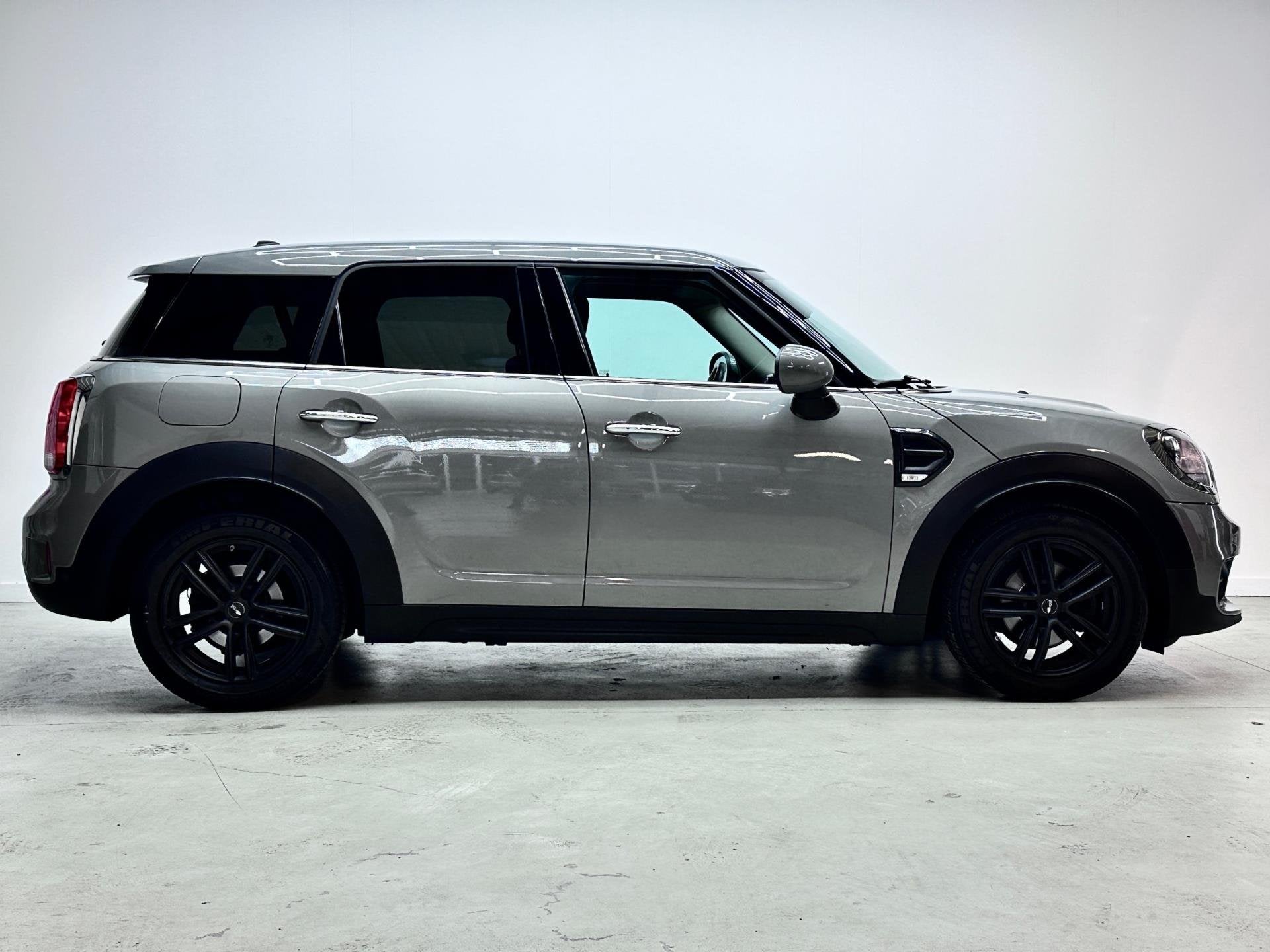Mini Cooper Countryman 1.5i Turbo / Automaat / 1ste eigenaar, Auto's, Mini, Gebruikt, Countryman, 102 pk, Bedrijf