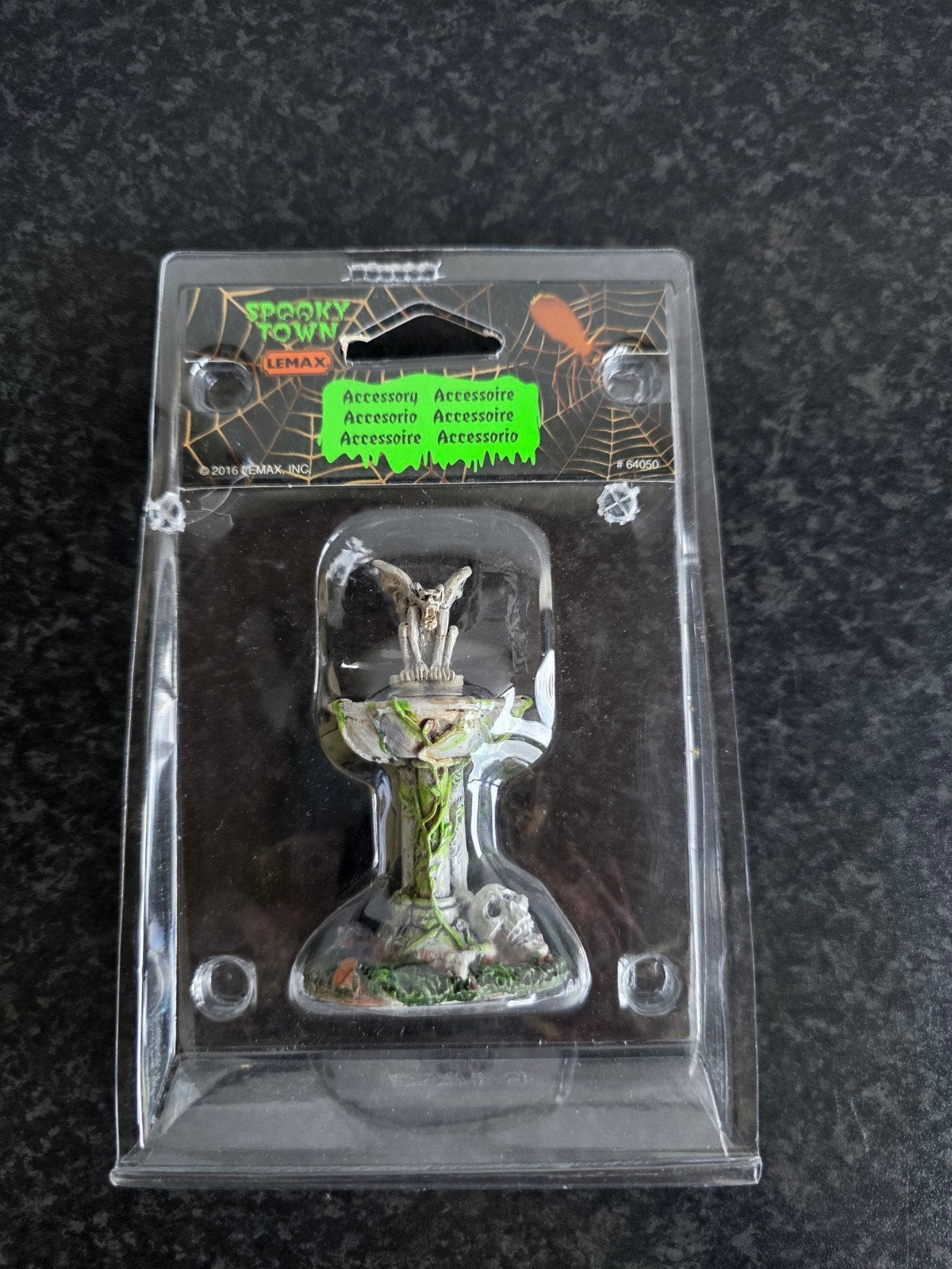 Lemax Spooky Town Halloween Fontein gargouille vleermuis, Diversen, Kerst, Ophalen of Verzenden, Zo goed als nieuw