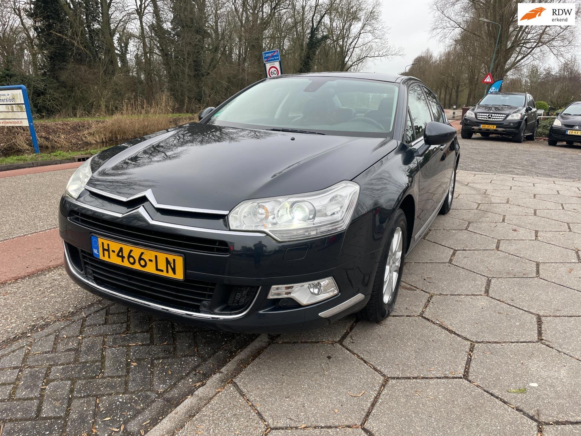 Citroen C5 1.6 THP Exclusive LEES TEKST!, Auto's, Citroën, 1490 kg, Gebruikt, Zwart, C5