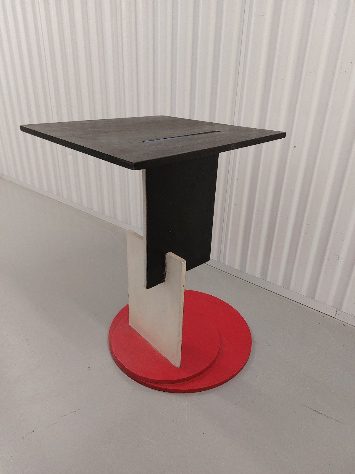 Bijzettafel in de stijl van Gerrit Rietveld, Ophalen of Verzenden
