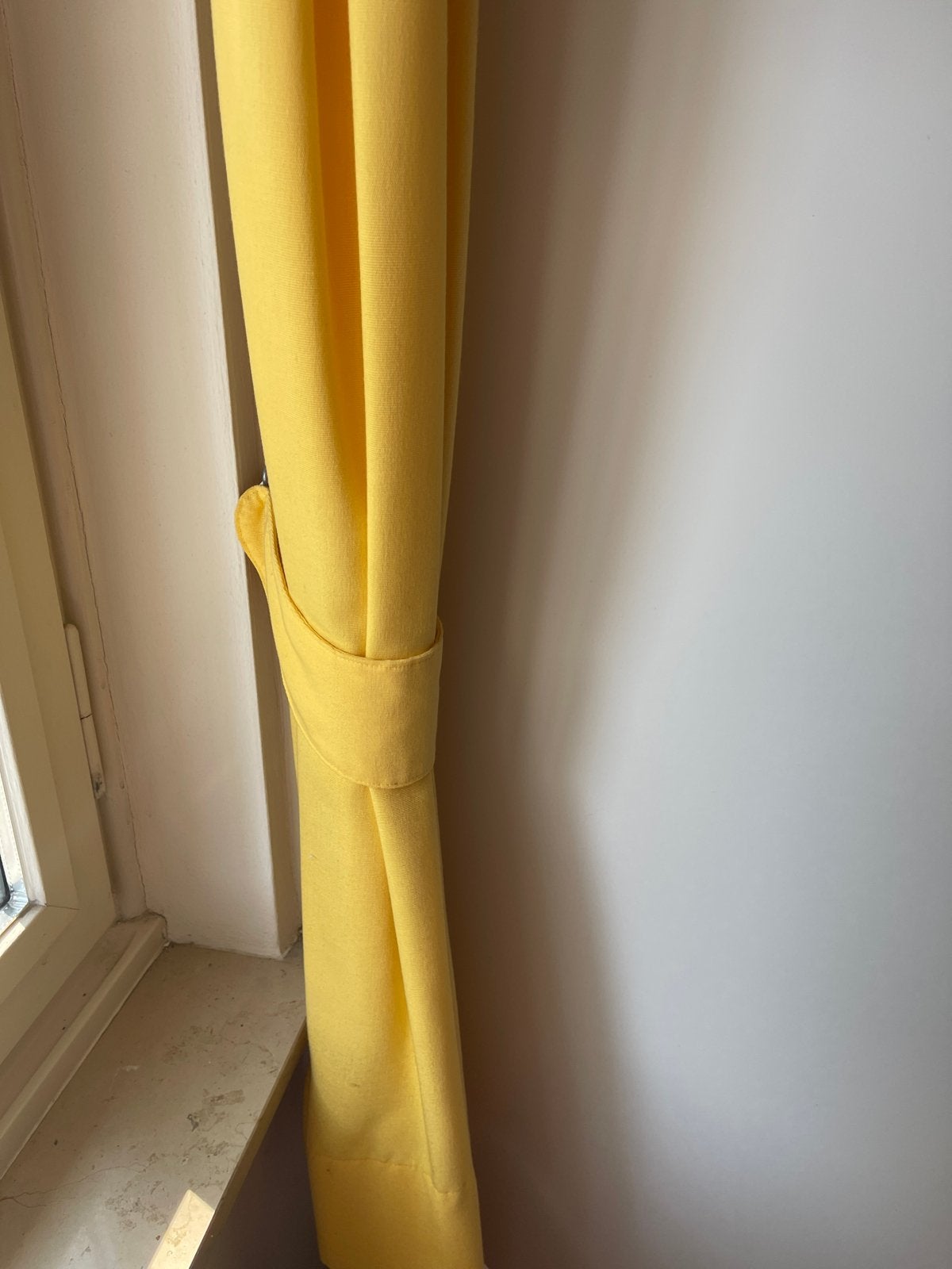 Gele gordijnen - set van 2, Huis en Inrichting, Stoffering | Gordijnen en Lamellen, Ophalen, Gebruikt, Geel, Lichtdoorlatend