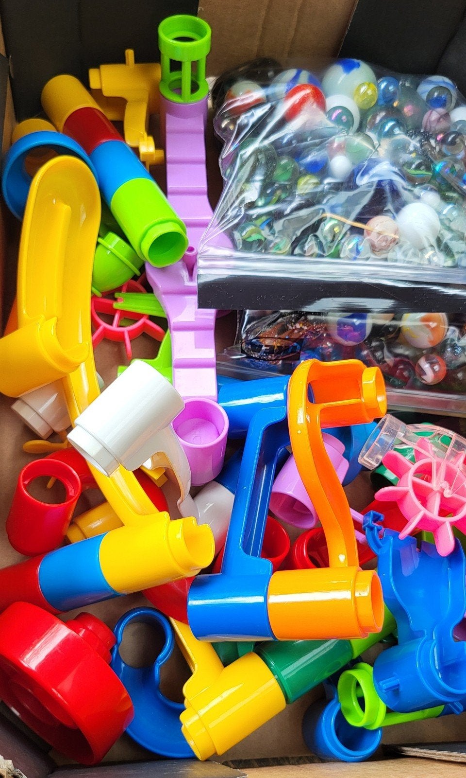 Knikkerbaan met knikkers, Kinderen en Baby's, Speelgoed | Overig, Gebruikt, Jongen of Meisje, Ophalen of Verzenden