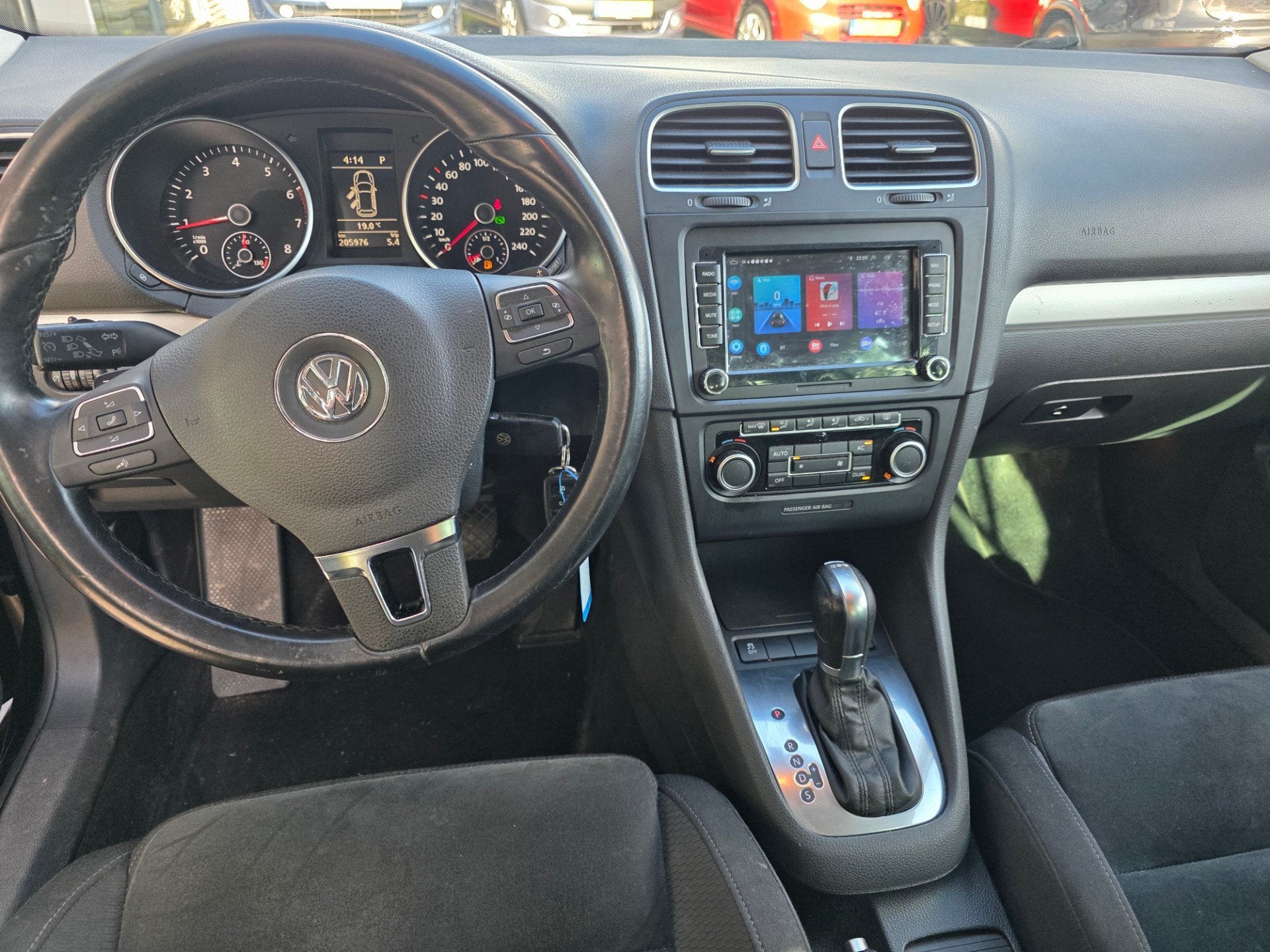 Volkswagen Golf Variant 1.2 TSI Comfort Executive Line – A, Euro 5, Gebruikt, 700 kg, Automatische klimaatregeling