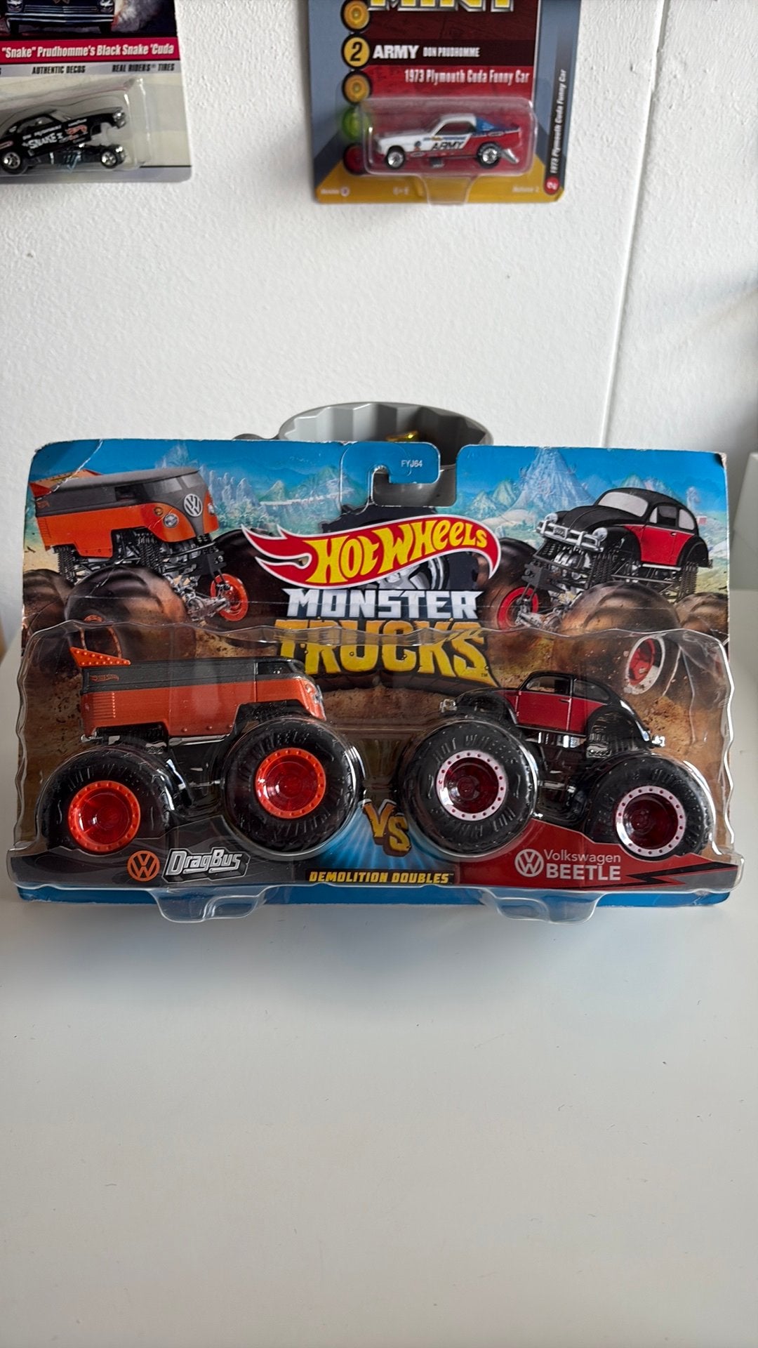 Hot Wheels Volkswagen Monster Trucks 1/64, Ophalen of Verzenden, Zo goed als nieuw, Auto