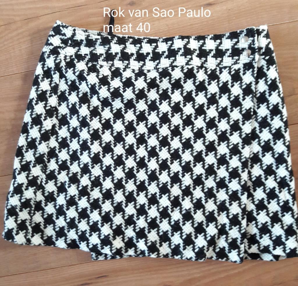 Rok van Sao Paulo maat 40, Kleding | Dames, Rokken, Zo goed als nieuw, Maat 38/40 (M), Zwart, Boven de knie, Ophalen of Verzenden
