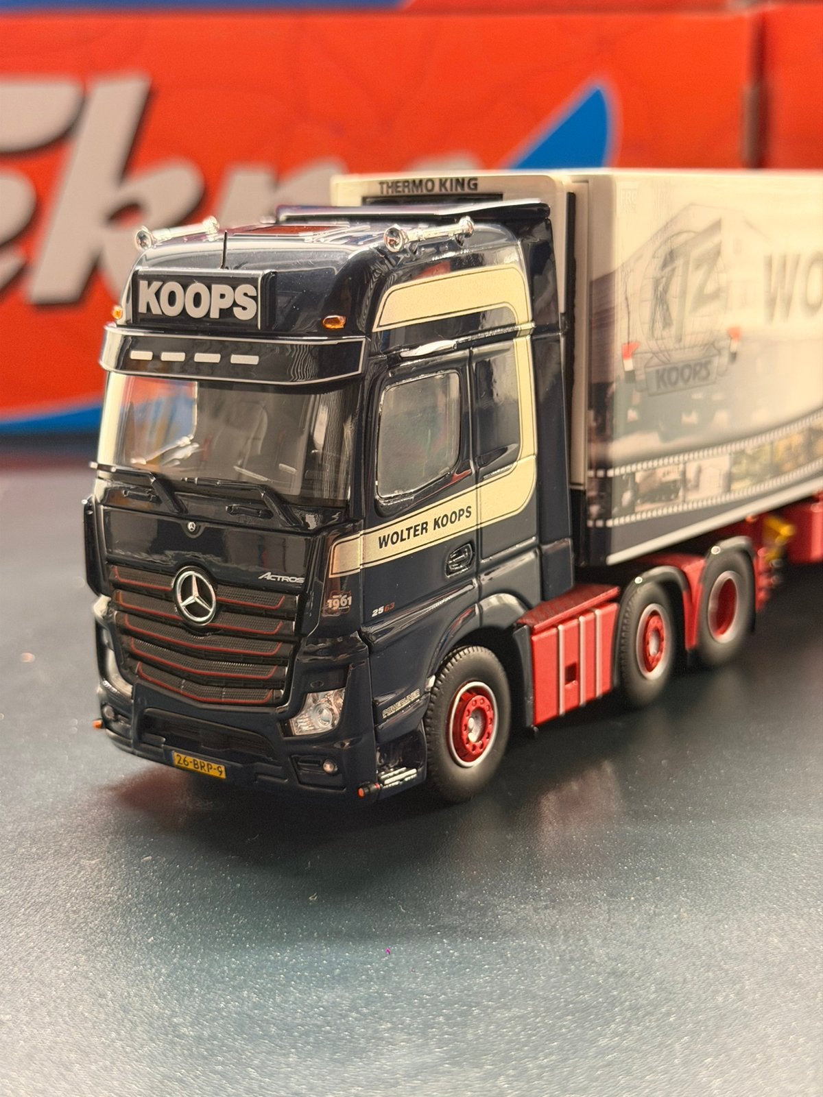 Tekno Mercedes-Benz Actros Wolter Koops, Hobby en Vrije tijd, Ophalen of Verzenden, Zo goed als nieuw, Bus of Vrachtwagen, Tekno