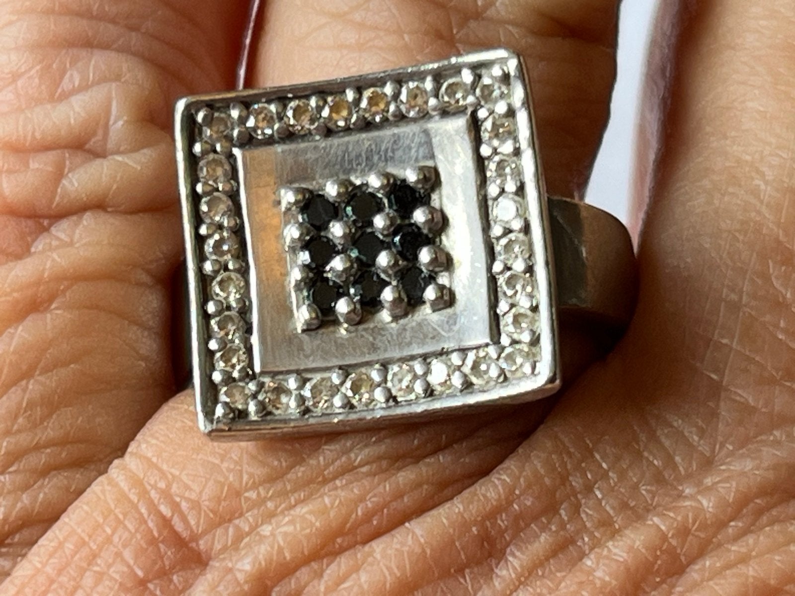 Art Deco Zilveren Ring met Blauwe Saffier - Maat 18,5, Sieraden, Tassen en Uiterlijk, Ringen, 18 tot 19, Gebruikt, Met edelsteen
