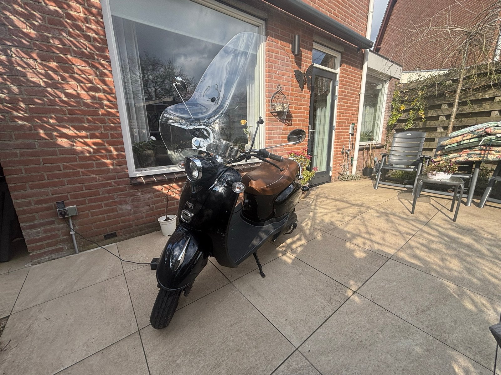 MPI e-snail bromfiets - scooter met defecte accu - 1140km, Fietsen en Brommers, Ophalen, Gebruikt, Elektrisch, Overige merken