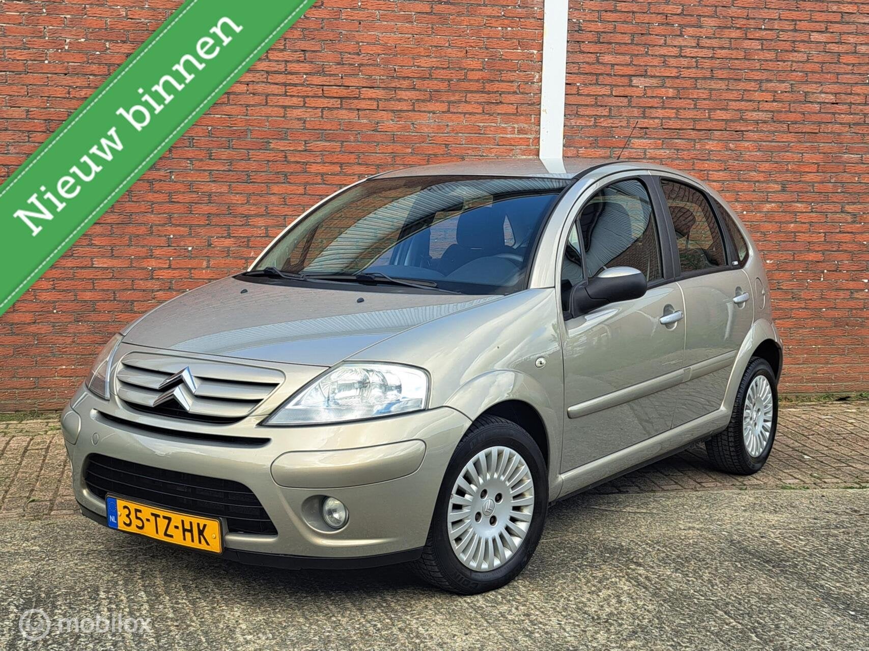 Citroen C3 1.4i-16V Exclusive Automaat, Auto's, 1160 kg, 4 cilinders, Parkeersensor, Beige