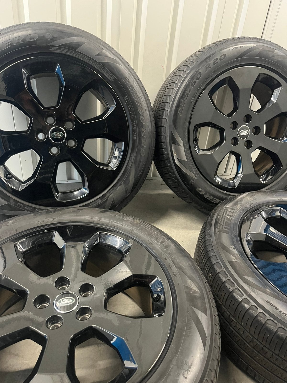 Land Rover Defender 20 inch Orgineel 5x120 Tpms, Auto-onderdelen, Ophalen, 255 mm, Banden en Velgen, Nieuw