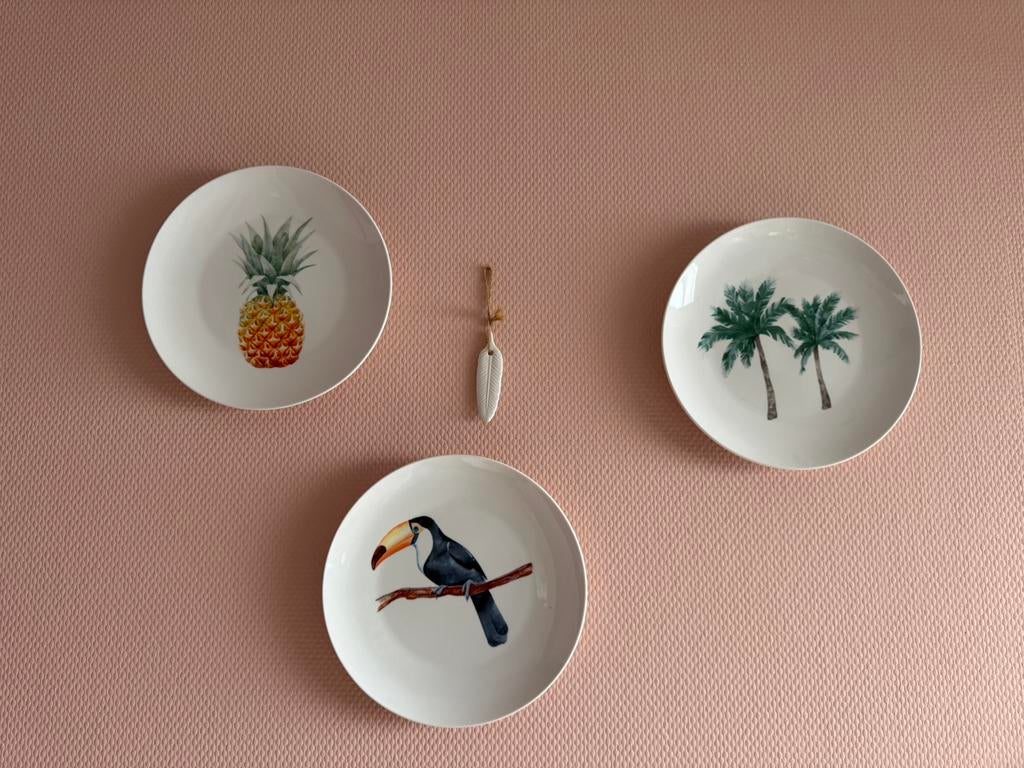Wonder Wall decoration borden met tropische prints (4 stuks), Meerkleurig, Steen/keramiek, Ophalen of Verzenden, Zo goed als nieuw