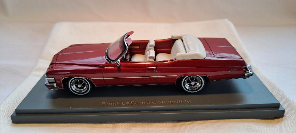 Buick Le sabre convertible, Hobby en Vrije tijd, Modelauto's | 1:43, Ophalen of Verzenden, Zo goed als nieuw, Auto, Overige merken