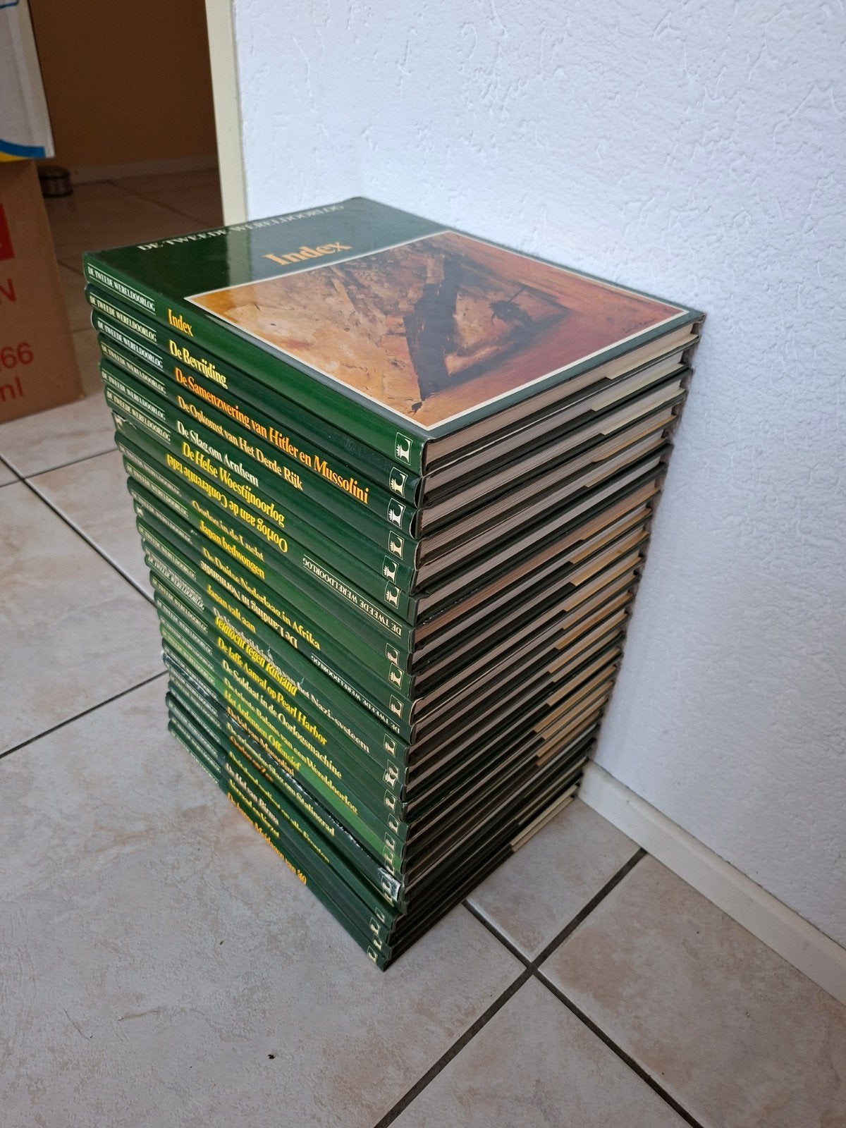 De Tweede Wereldoorlog Boekenreeks - 24 Delen incl. Index, Boeken, Encyclopedieën, Ophalen of Verzenden, Zo goed als nieuw, Overige onderwerpen
