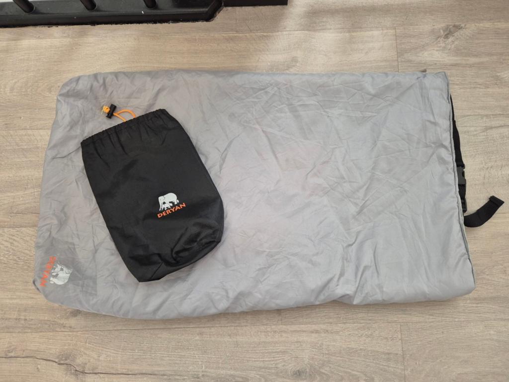 Deryan Airtraveller vliegtuigbedje - Compact en Lichtgewicht, Ophalen of Verzenden, Gebruikt, Reisbedje