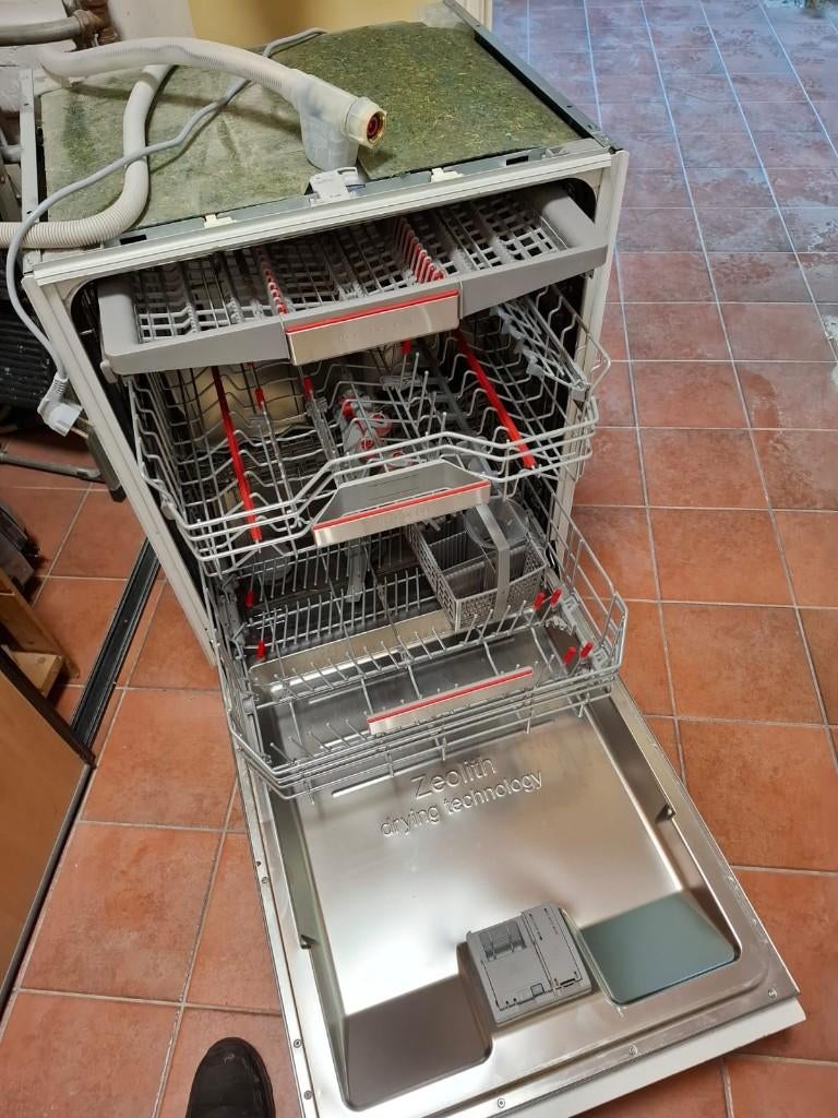 Bosch vaatwasser SBV6ZBX03N, Ophalen, Minder dan 10 liter, Zo goed als nieuw, Inbouw