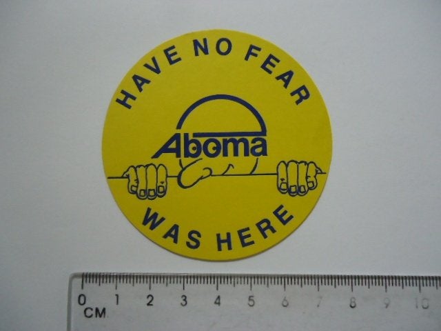 sticker oud No fear ABOMA was here retro strip smile, Verzenden, Zo goed als nieuw, Bedrijf of Vereniging