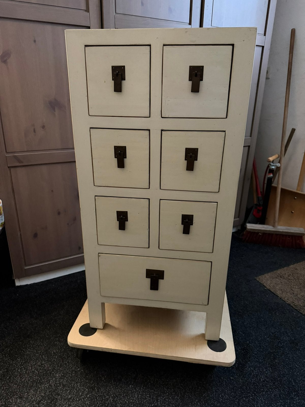 Leuk kastje off-white., Ophalen, Minder dan 50 cm, Gebruikt, 5 laden of meer