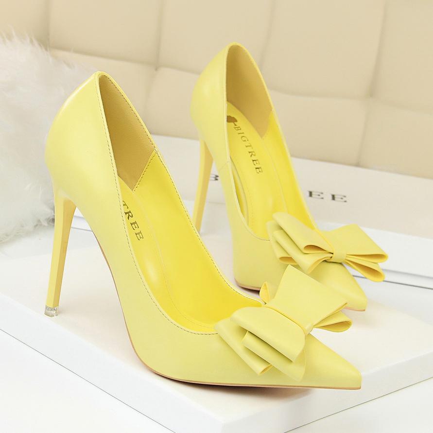 Gele hoge kunstleren dames pumps met strik / hakken 10.5cm, Verzenden, Nieuw, Geel, Pumps