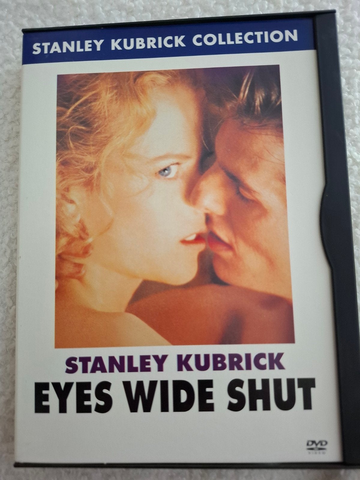 eyes wide shut, Ophalen of Verzenden, Zo goed als nieuw