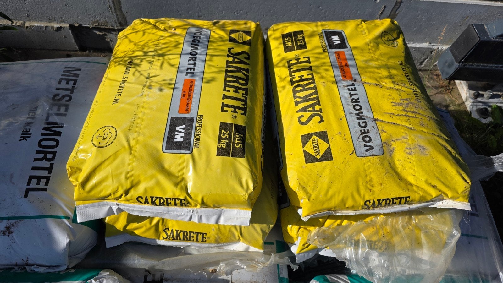 4 zakken Sakrete Voegmortel 25 kg, Doe-het-zelf en Verbouw, Ophalen, Nieuw