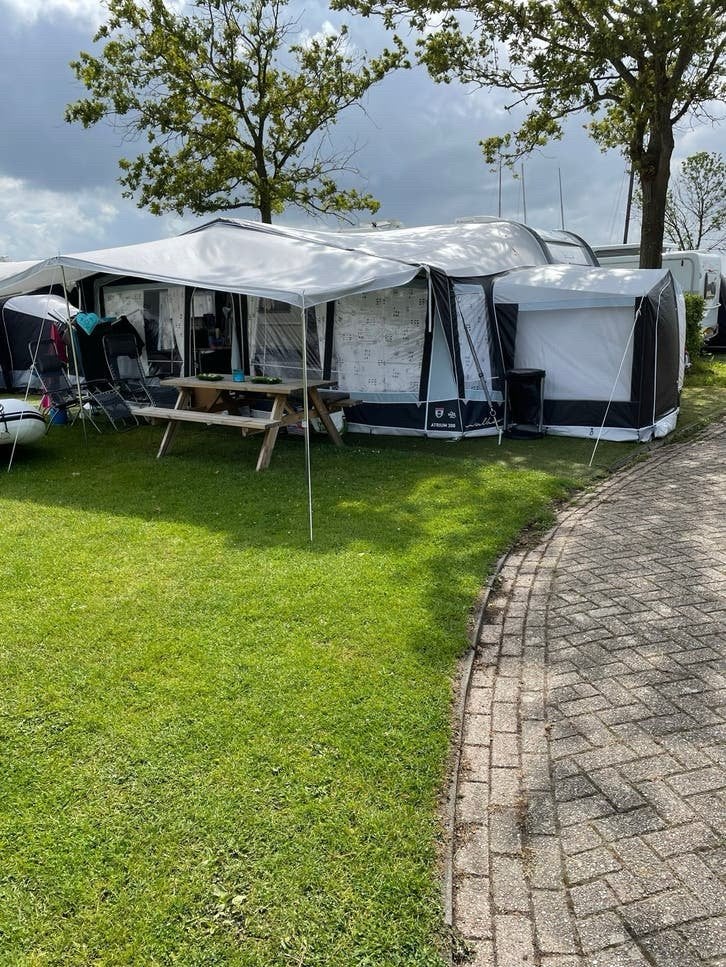 Luxe Tabbert 560 pucini caravan full opties, Caravans en Kamperen, Caravans, Vast bed, Rondzit, Particulier, Fendt