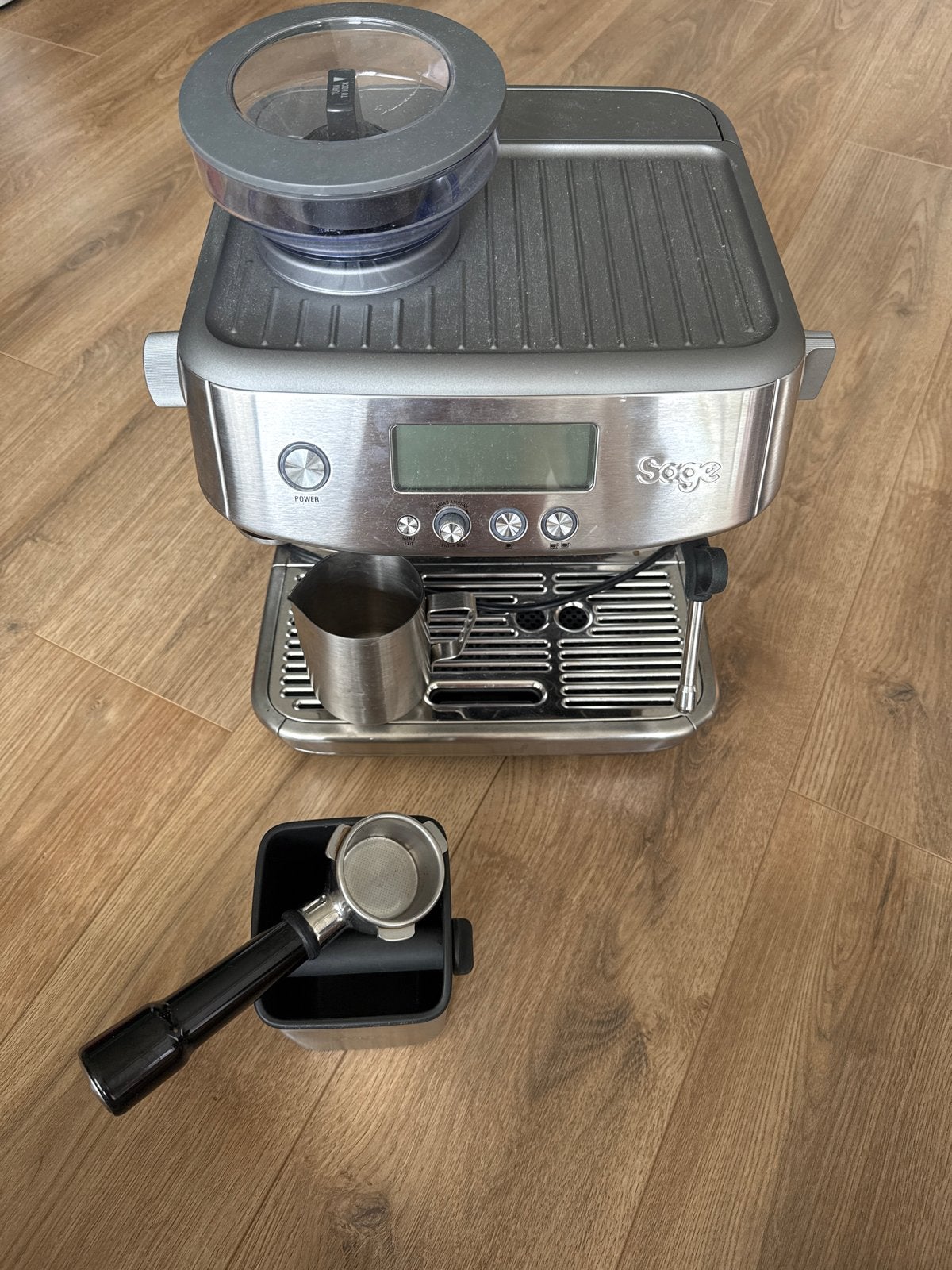 Sage Barista Pro, Witgoed en Apparatuur, Koffiezetapparaten, Ophalen, Afneembaar waterreservoir, Espresso apparaat, Koffiebonen