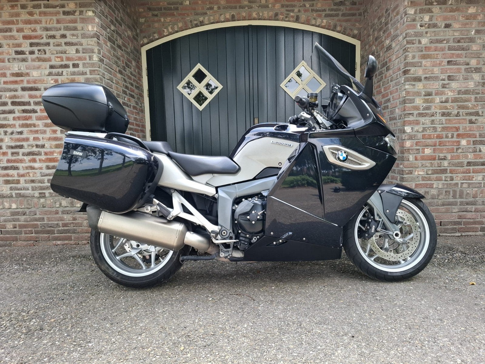 bmw k1300 gt akrapovic Cruise control 

Ne, Bedrijf
