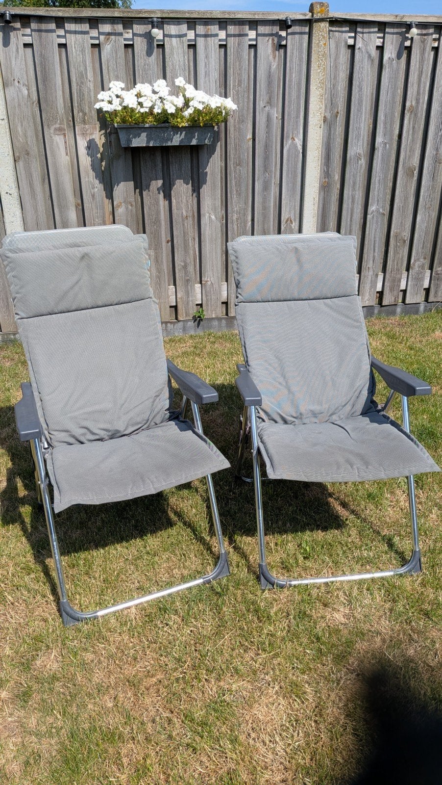 :Complete' caravan/ kampeer meubilair/ inboedel, Ophalen, Gebruikt