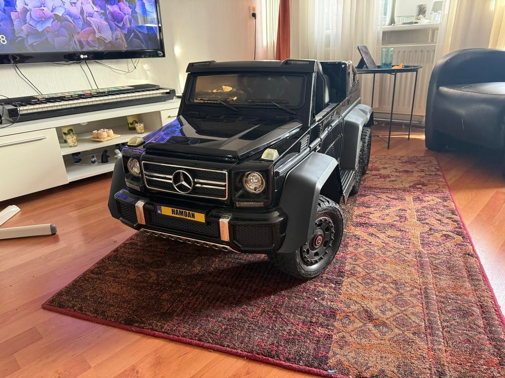 Mercedes G63 AMG Kinderauto Elektrisch met Afstandsbediening, Kinderen en Baby's, Speelgoed | Speelgoedvoertuigen, Ophalen of Verzenden