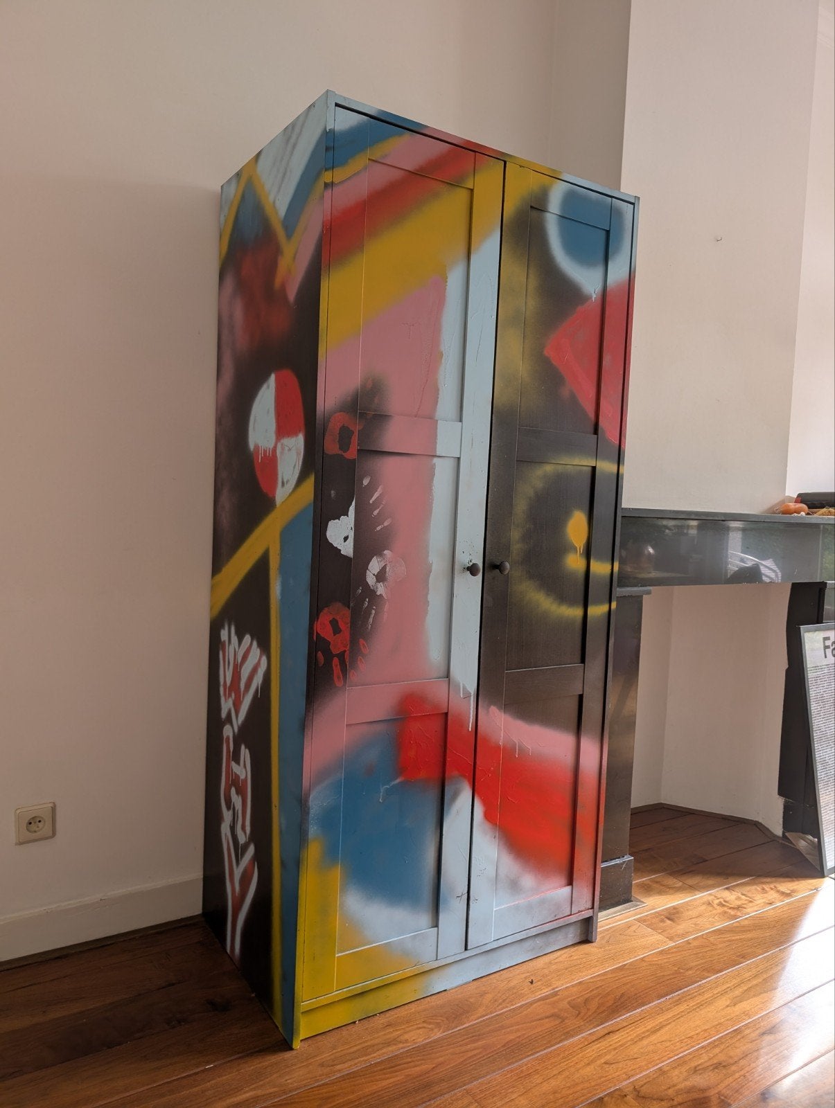 IKEA Rakkestad kledingkast met custom graffiti, Ophalen, Overige materialen, Gebruikt, 200 cm of meer