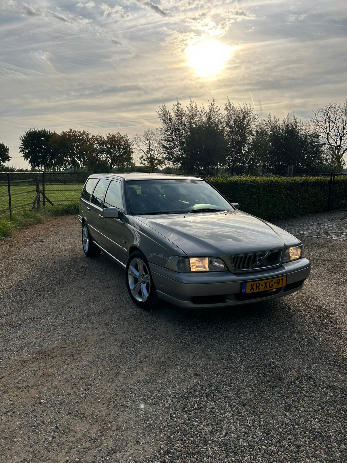 Volvo V70 2.3 T-5 1999 Zilver, Voorwielaandrijving, Zwart, 1481 kg, Stationwagon