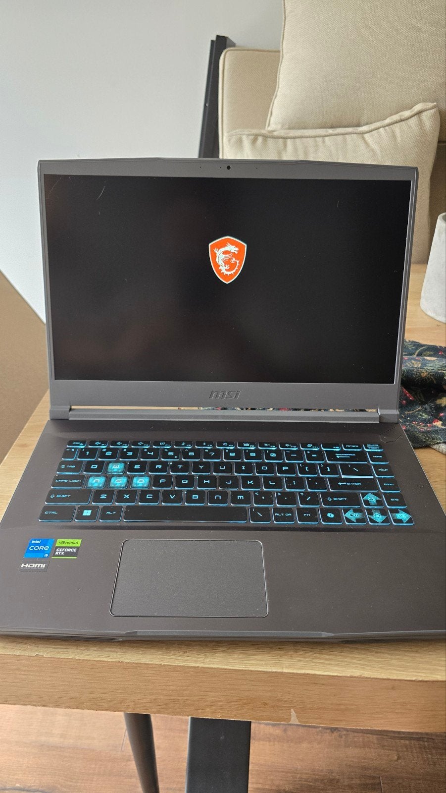 MSI Thin 15 B12UC Gaming Laptop, Computers en Software, Windows Laptops, Zo goed als nieuw, 15 inch, SSD, 2 tot 3 Ghz, 16 GB, Qwerty