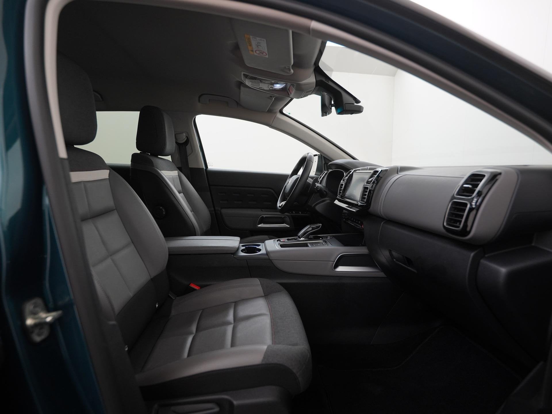Citroen C5 Aircross 1.6 Plug-in Hybrid 225 Shine | Stoelverw, Auto's, Gebruikt, Euro 6, 4 cilinders, Leder en Stof