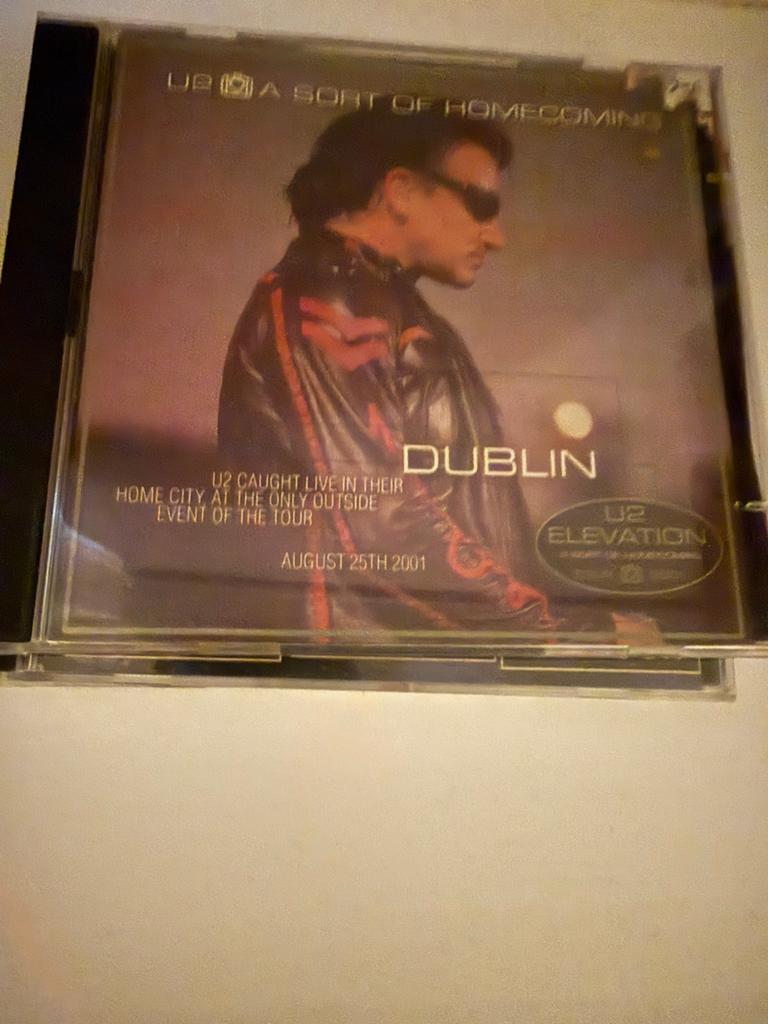 2 cd u2 dublin elevation 2001, Ophalen of Verzenden, Zo goed als nieuw