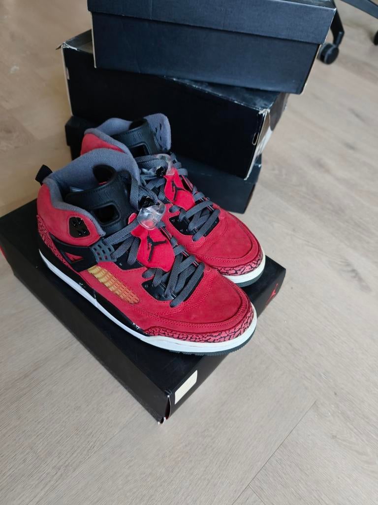Jordan Spizike Sneakers - Rood/Zwart, Overige kleuren, Ophalen of Verzenden, Sneakers of Gympen, Gedragen