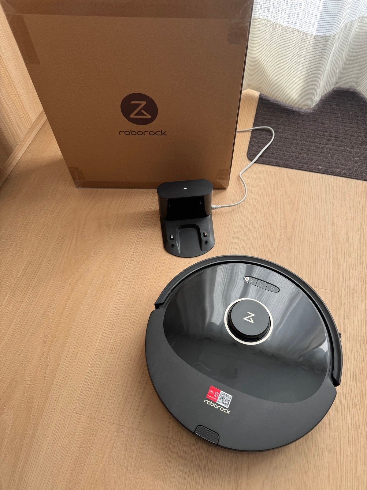 Roborock Q8 Max robot stofzuiger, Ophalen, Overige merken, Stille werking, Zo goed als nieuw