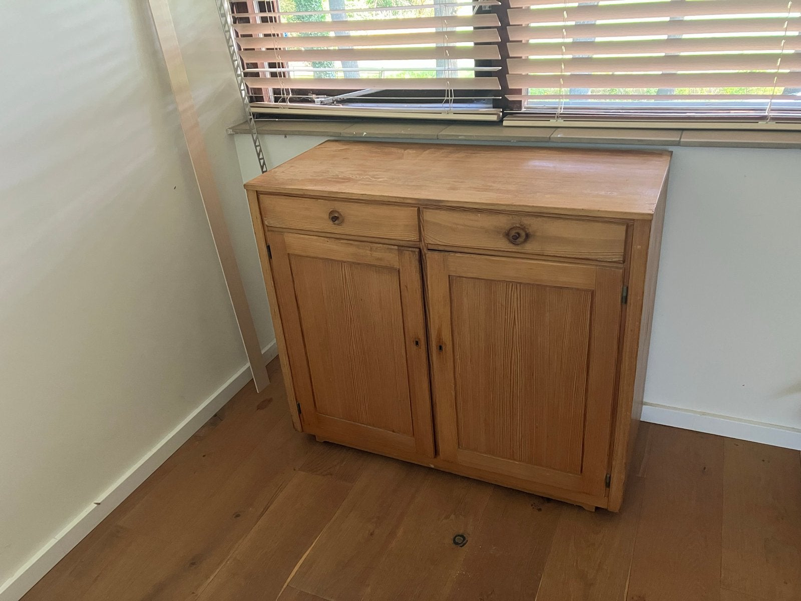 Houten kastje met twee lades en twee deuren, Huis en Inrichting, Ophalen, Gebruikt