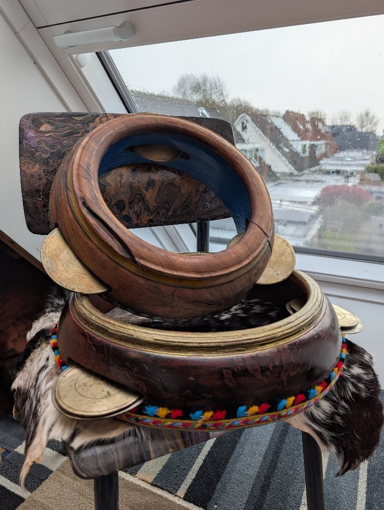 Tamboerijn twee stuks, uit Afrika, Ophalen of Verzenden, Gebruikt, Overige soorten