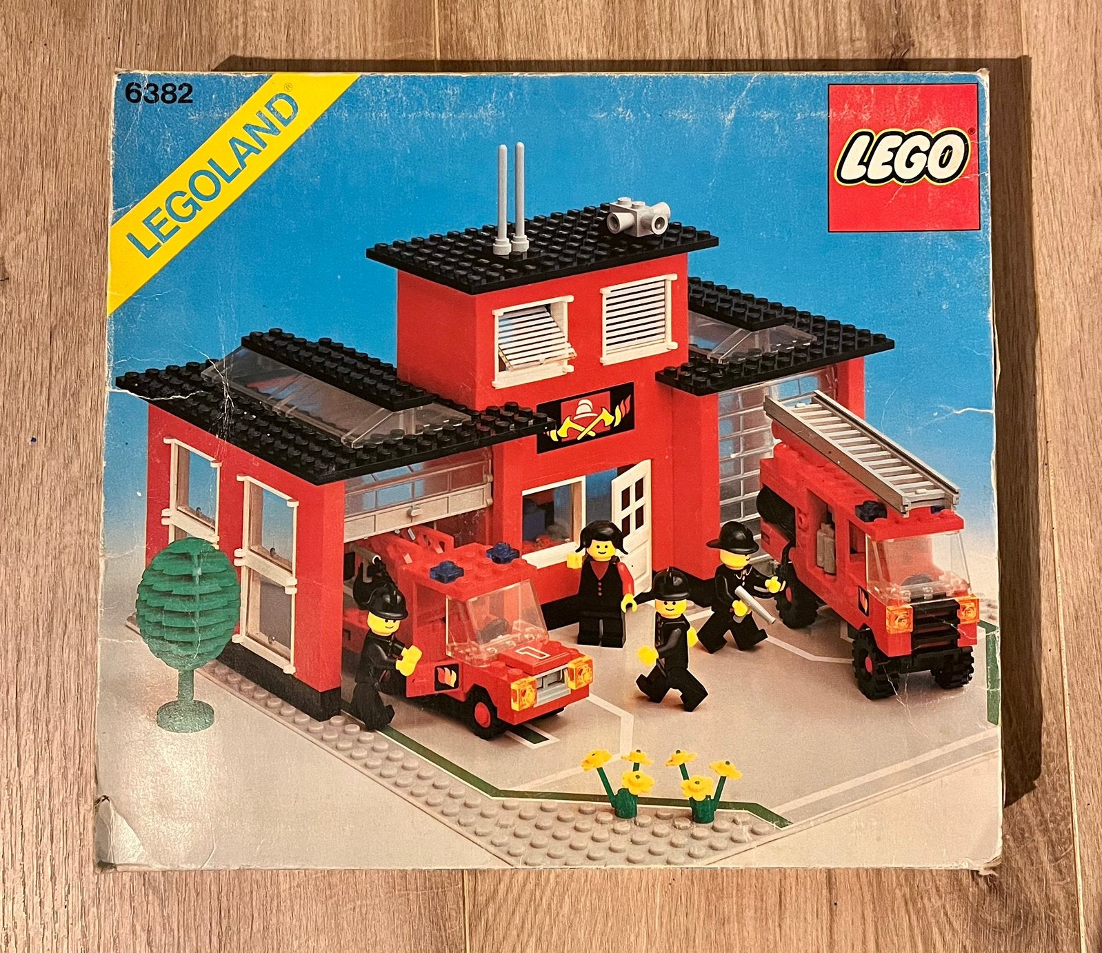 (Vintage) LEGO 6382 brandweerkazerne, Kinderen en Baby's, Speelgoed | Duplo en Lego, Verzenden, Gebruikt