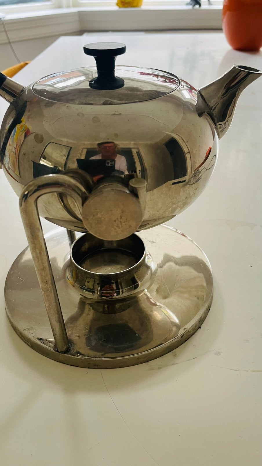 Te koop: theepot met warmte houder, Ophalen