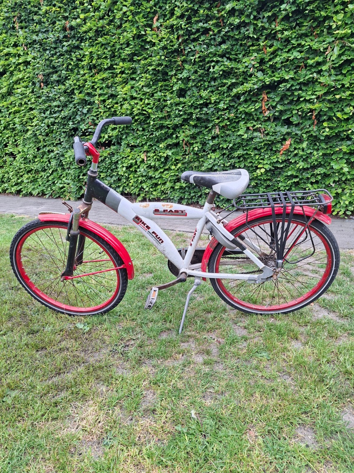 Kinderfiets 24 inch - Wit/Rood - Gebruikt, Ophalen, Gebruikt, 20 inch of meer