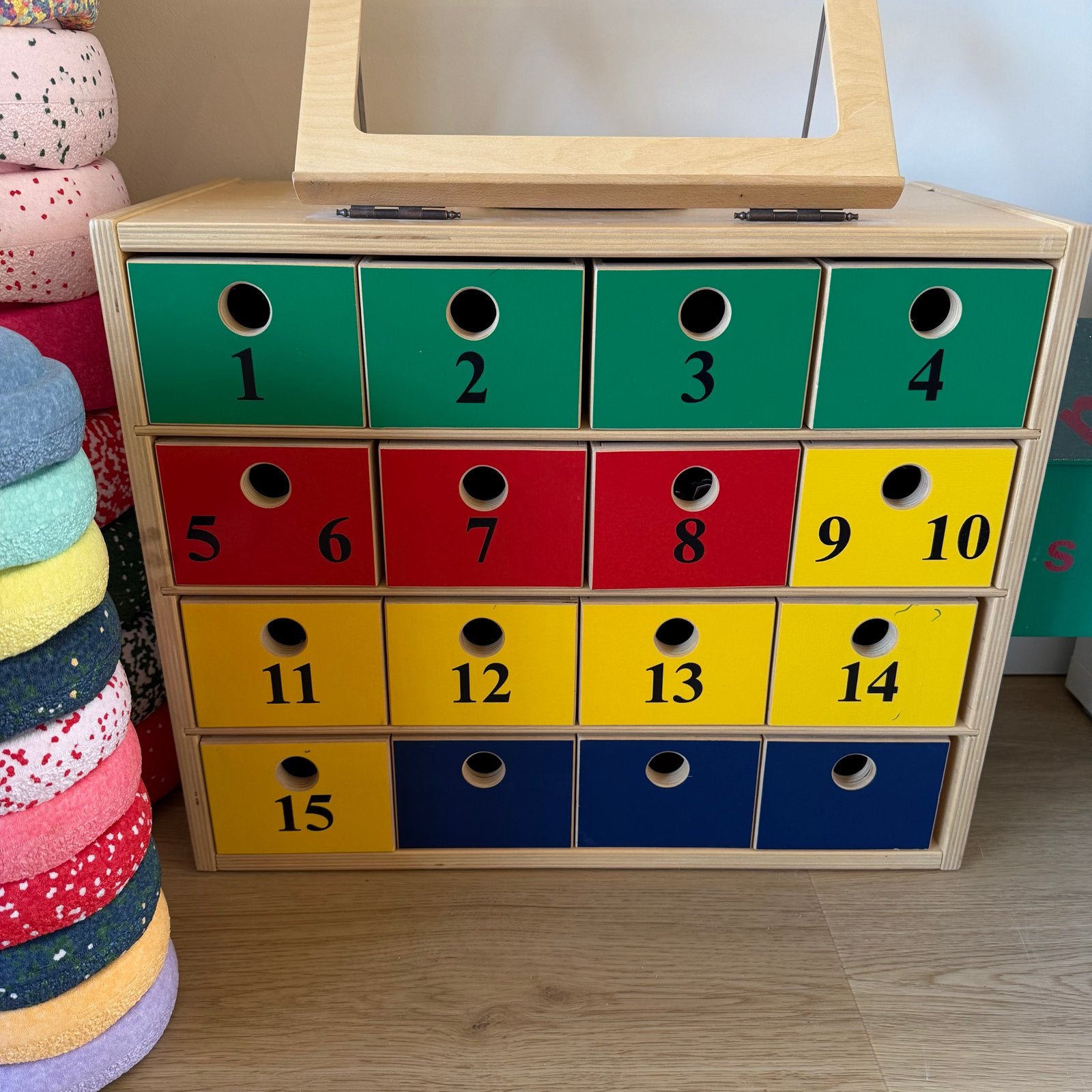 Houten klankenkastje met gekleurde lades, Ophalen, Gebruikt, Rekenen