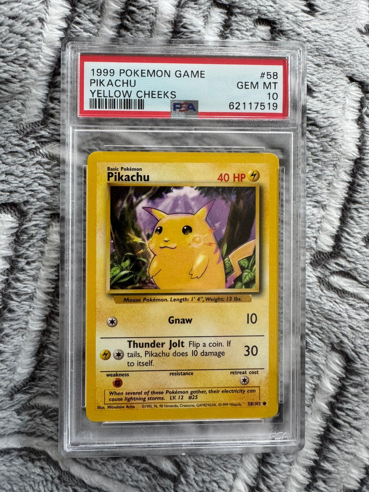 Pikachu yellow cheeks #58 base set 1999 pokemon kaart PSA 10, Ophalen of Verzenden, Zo goed als nieuw