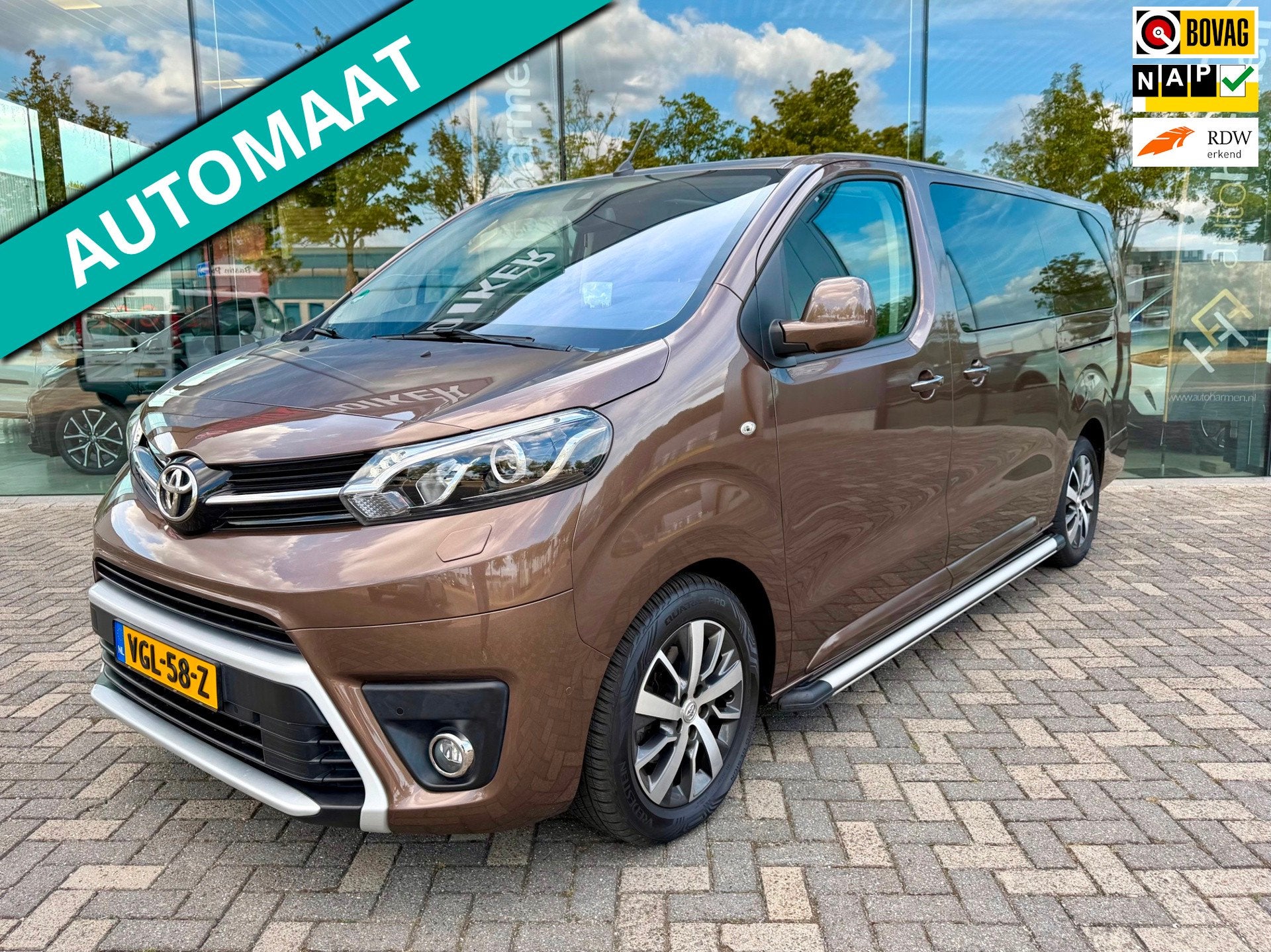 Toyota PROACE Verso 2.0 177pk Aut DC Executive, Elek deuren,, Gebruikt, 4 cilinders, Bedrijf, Diesel