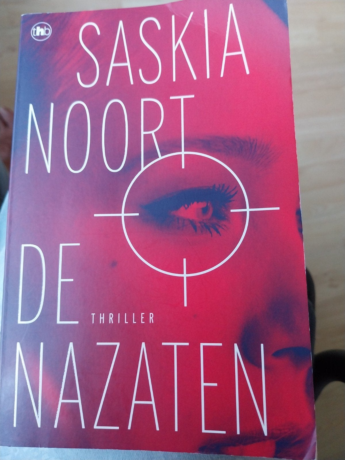 Saskia Noort - De Nazaten (Thriller), Ophalen