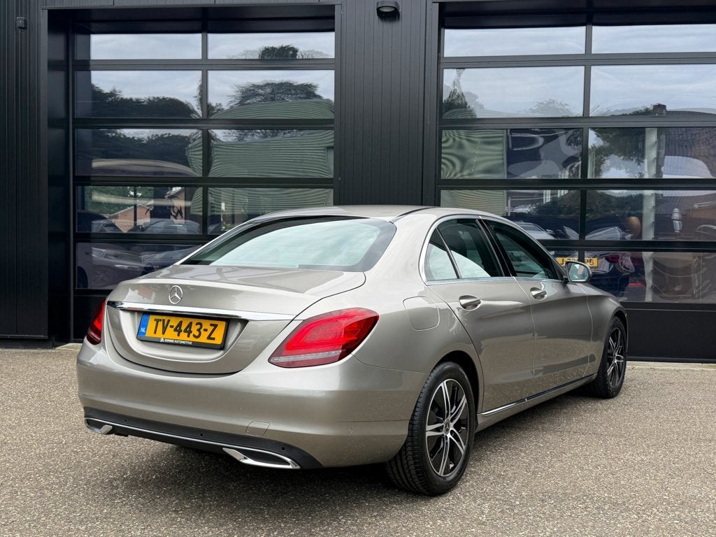 Mercedes-Benz C-klasse C200 Business Solution Facelift NL Au, Auto's, Automaat, Dealer onderhouden, Euro 6, 4 cilinders