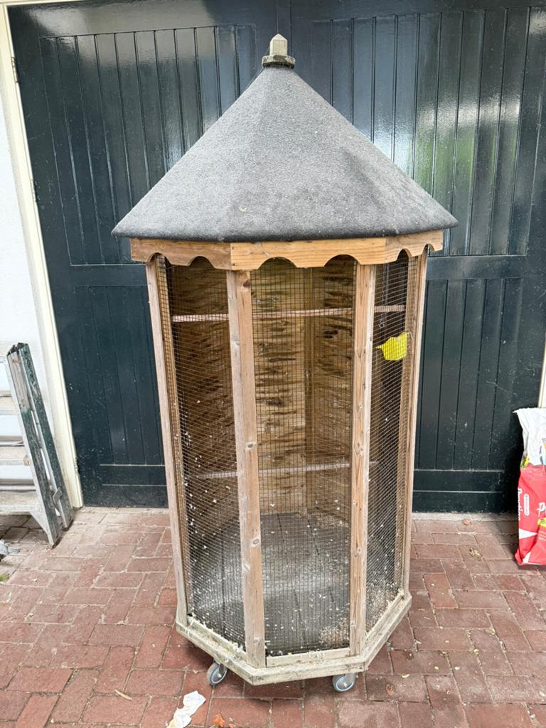 Vogels kooien, Ophalen of Verzenden, Zo goed als nieuw, Metaal, Vogelkooi