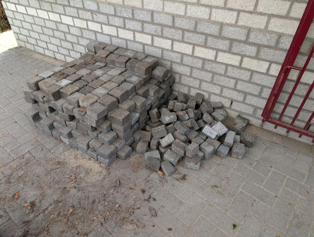 Kinderkoppen/tuin stenen ruim 5m2, Tuin en Terras, Tegels en Klinkers, Ophalen, Gebruikt, Overige typen, 5 tot 10 m²
